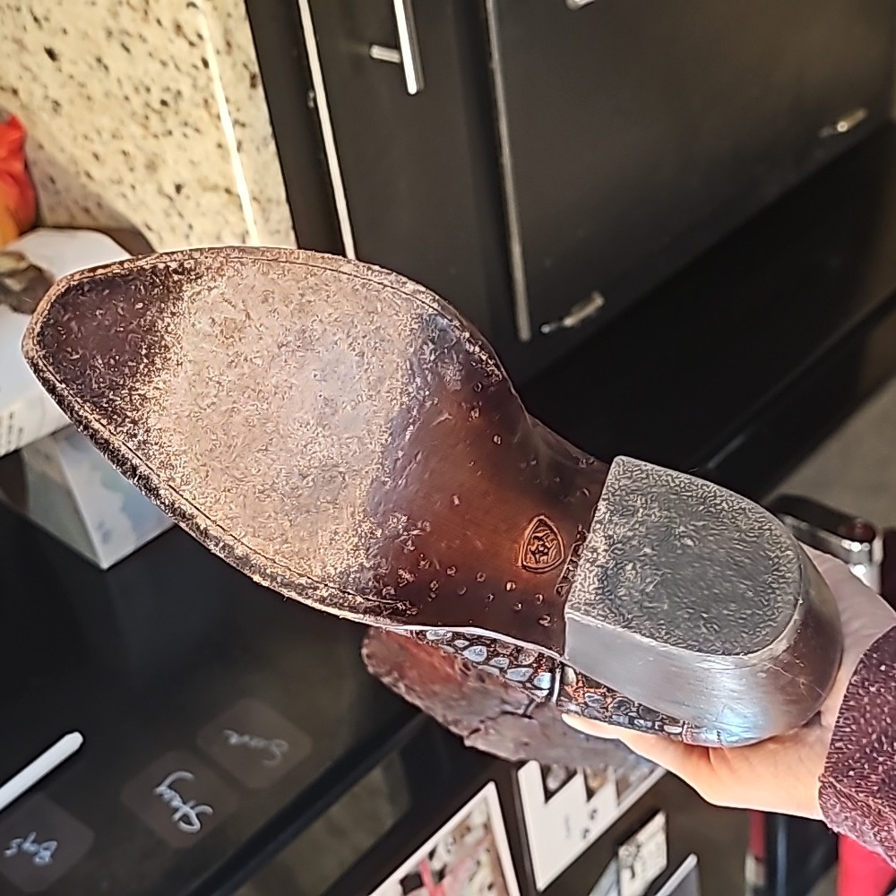 Ariat Katrina Sugar Skull boots - Picture 4 of 7